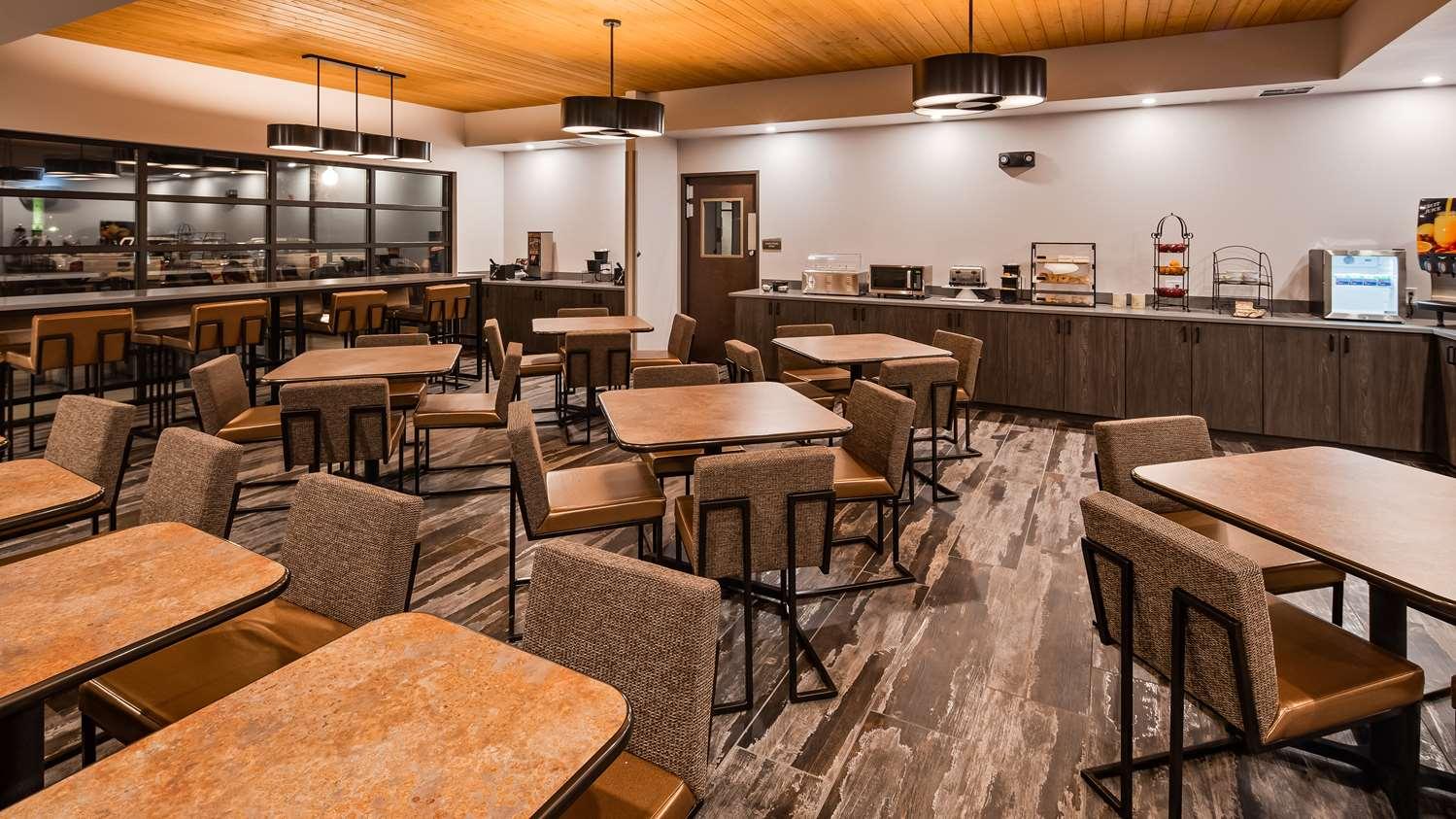 The Forge Hotel BW Signature Collection Anaconda Exterior photo